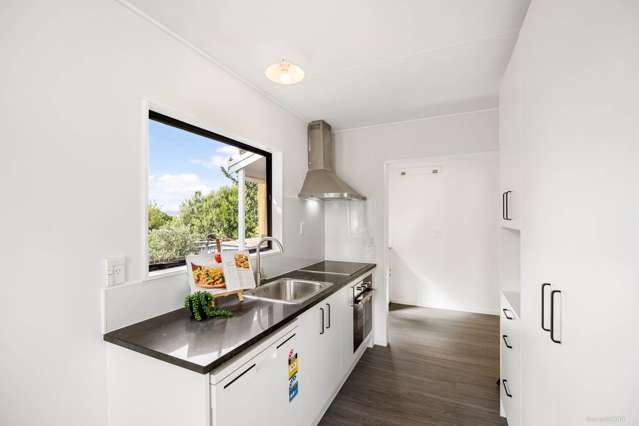 2/90 Shifnal Drive Randwick Park_4