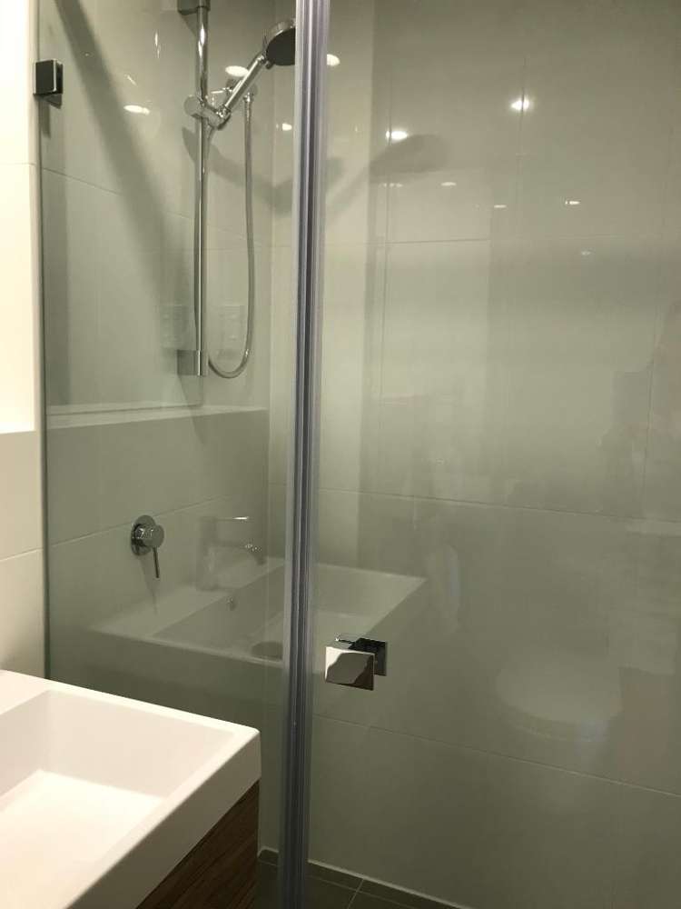 1702A/111 Dixon Street 2185_10