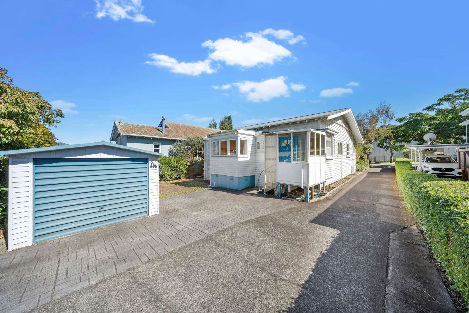 1/77 Campbell Road One Tree Hill Auckland City Houses for Sale