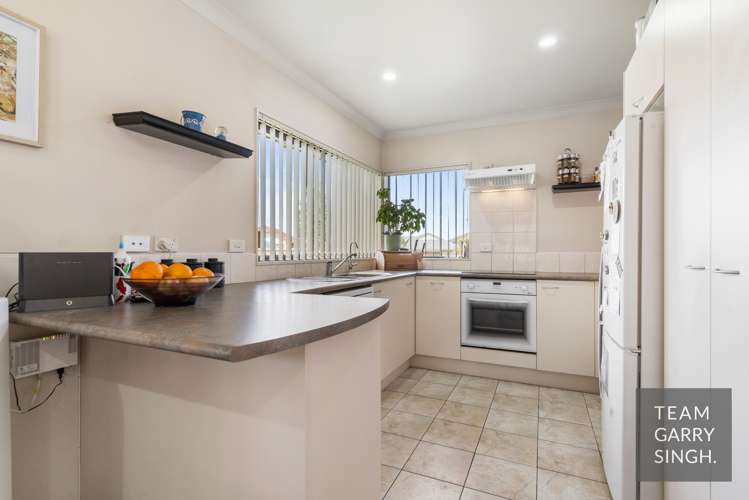 11 Saralee Drive Manurewa_5
