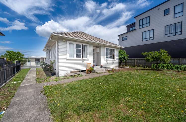 313 Great South Road Manurewa_10