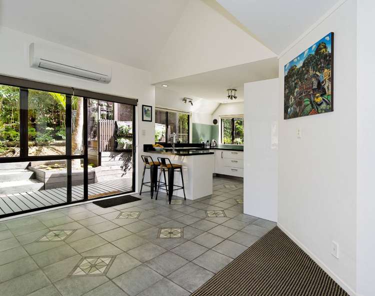 272 Shaw Road Titirangi_10