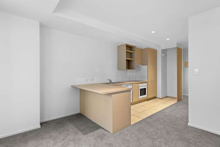 7F/14 Waterloo Quadrant City Centre_5