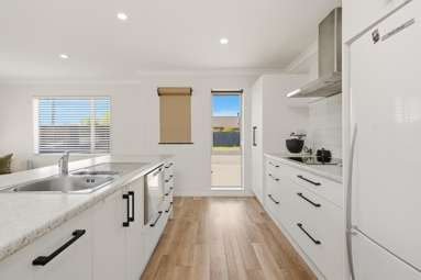 2 Austen Place_3