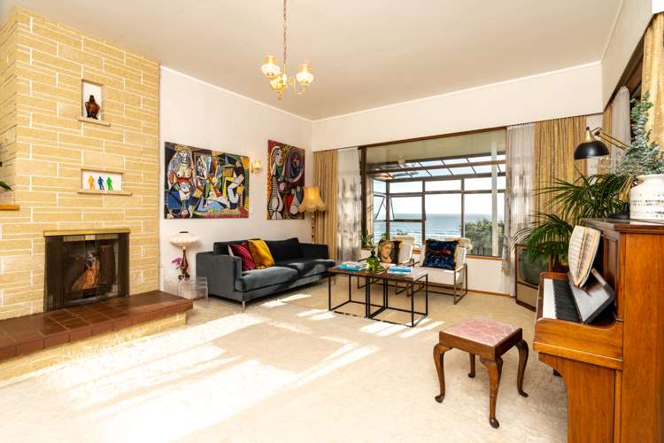 14 Kirkway Raumati Beach_13