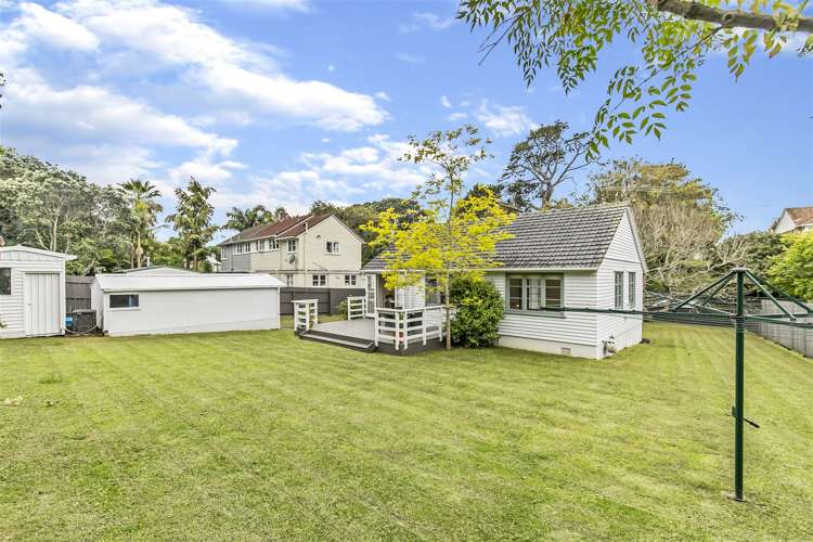 64 Mccullough Avenue Mount Roskill_13