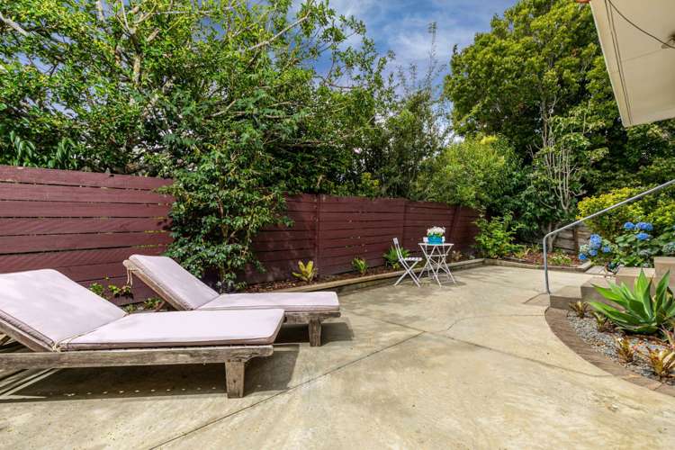 2/6 Palawan Place Torbay_11