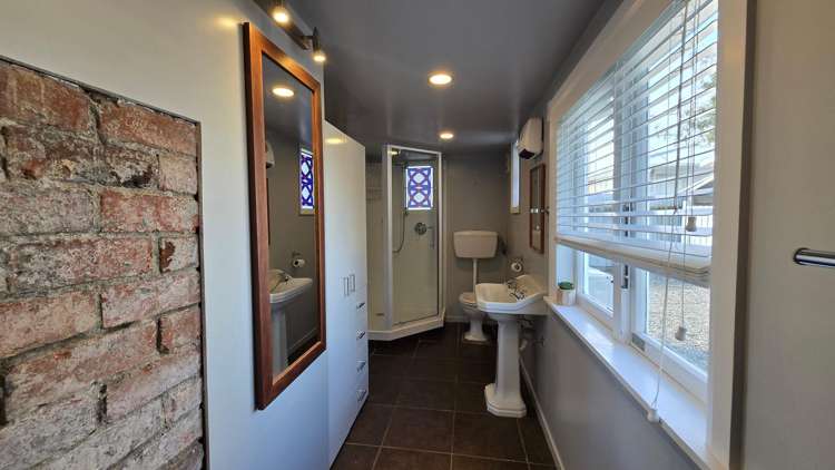  A/12 Islington Street Trentham_7