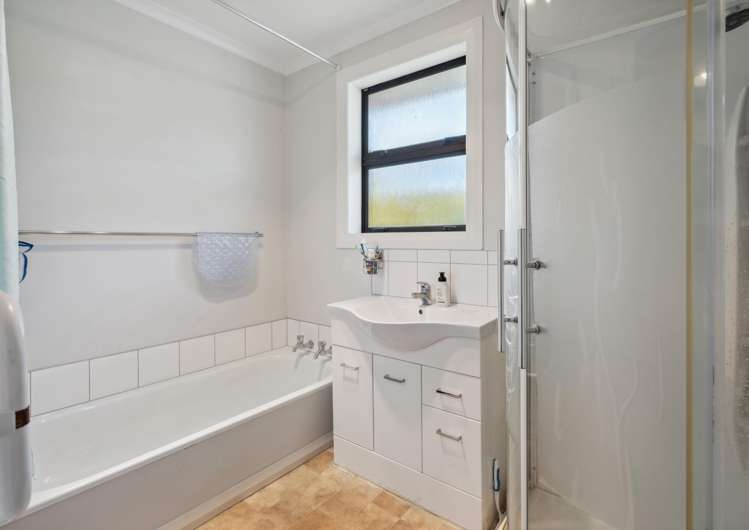 16 Kinmont Crescent Mosgiel_22