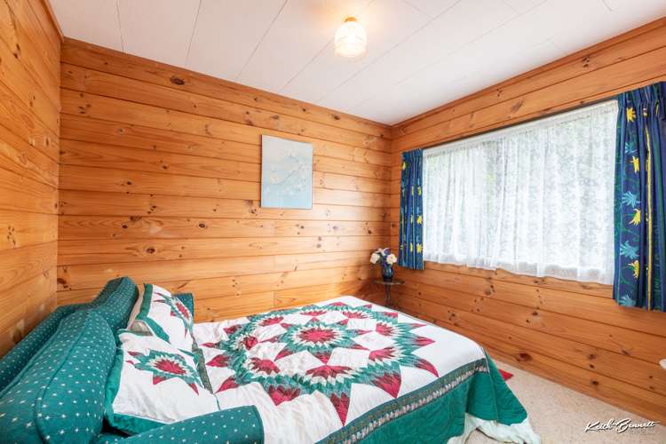 44a Larchmont Grove Totara Park_7