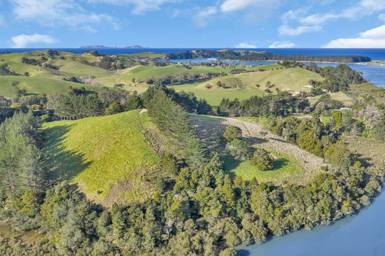 2044 Whananaki North Road Whananaki_9