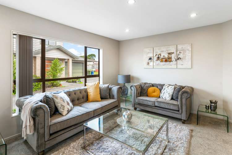 11 Riverglade Parkway Te Atatu South_8