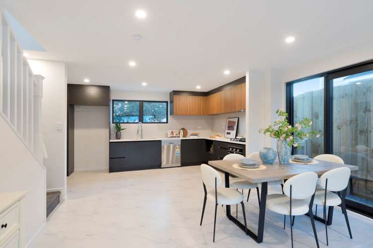 42b Larissa Avenue Henderson_29