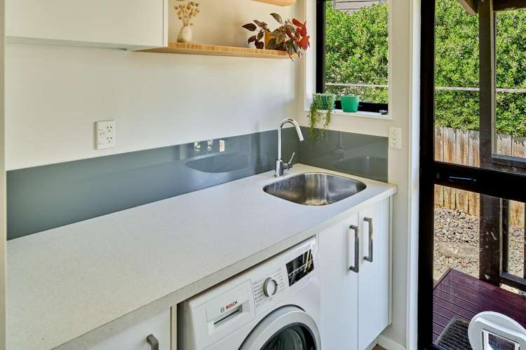 6a Otonga Way Churton Park_11