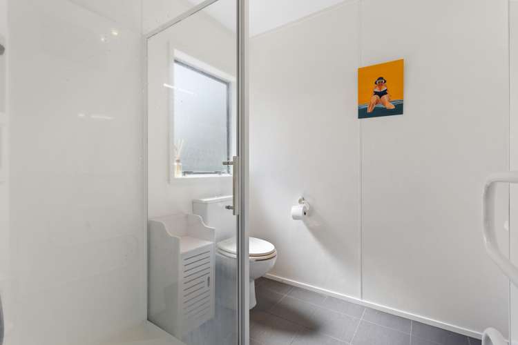 17 Contessa Drive Glenfield_12