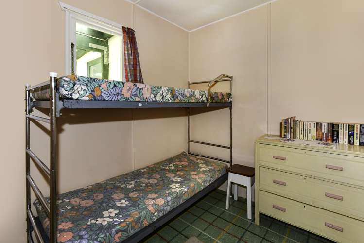 10 Farr Street Whitecliffs_16