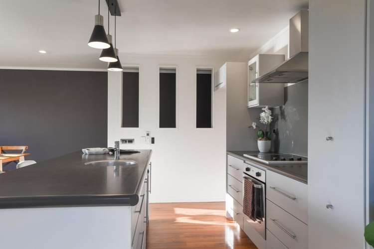 2/15 Tarawera Road 1095_4