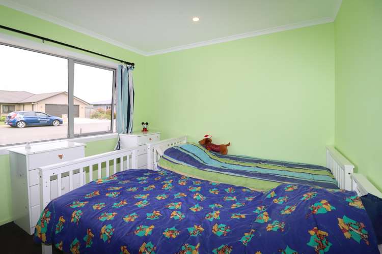 1 Routhan Way Carterton_19