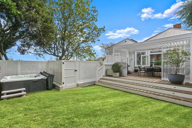 37 Mozeley Avenue Devonport_2