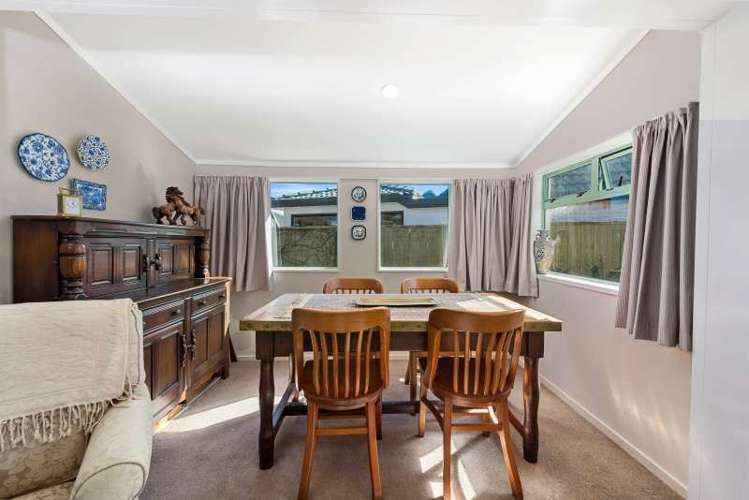 2/89 Harvey Street Waipahihi_3