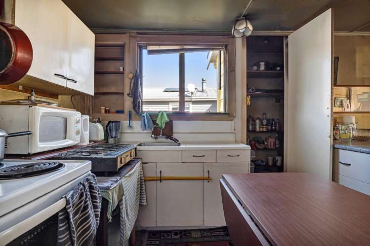 82 Railway Street Eltham_3