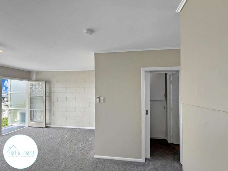 2/207 St Johns Road 1788_6