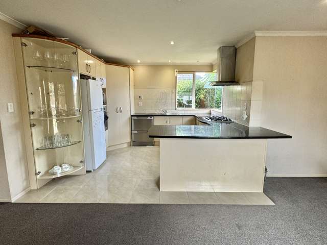 16 Monash Place Flat Bush_1