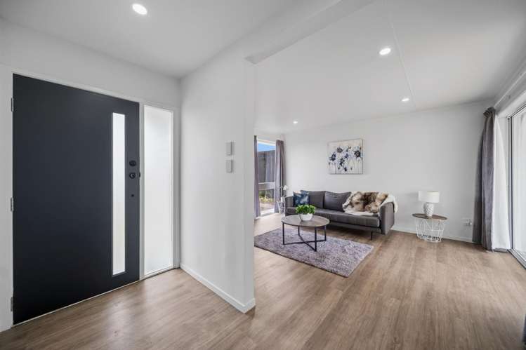 5 Kirkella Crescent Mangere East_1