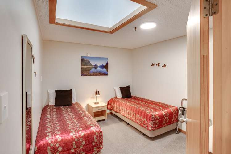 Address withheld Haast_3