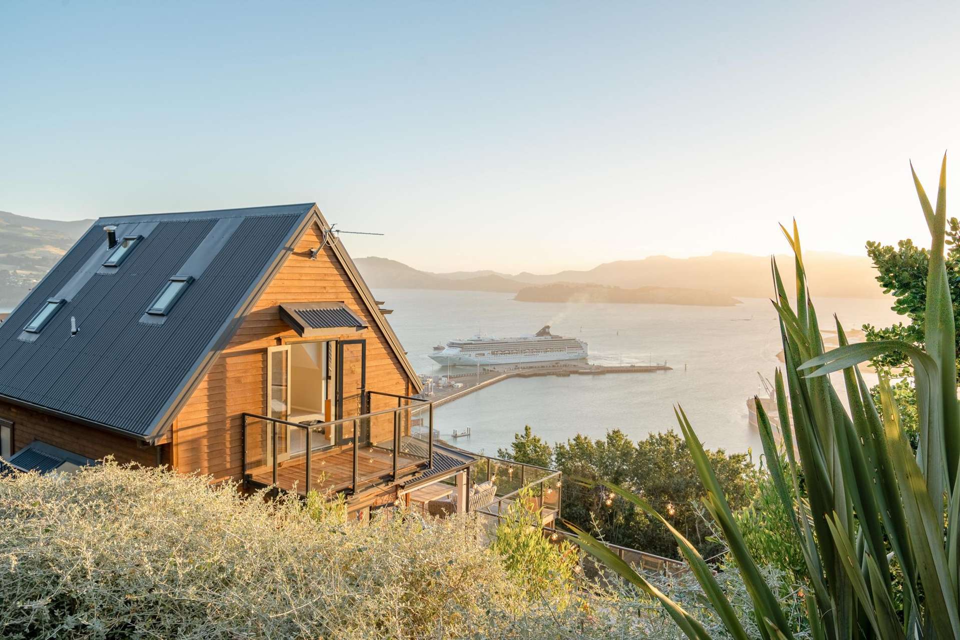 30 Gilmour Terrace Lyttelton_0