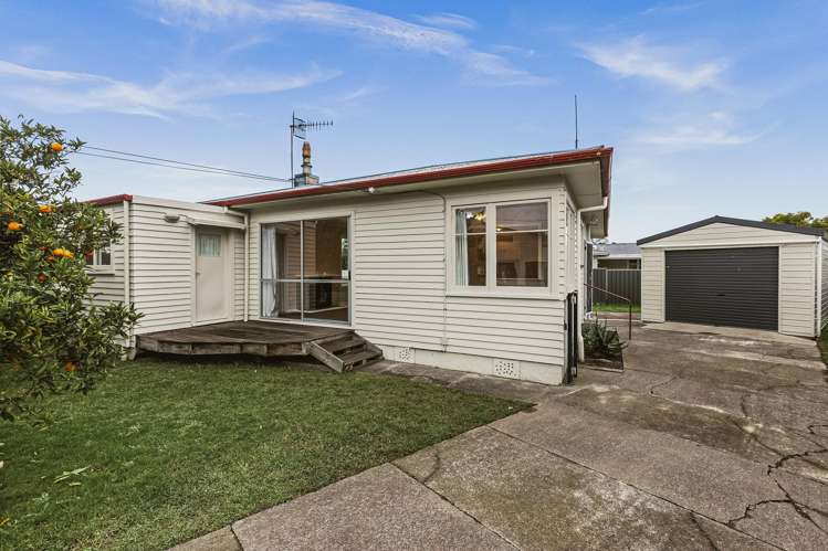 15 Devon Street Taradale_16