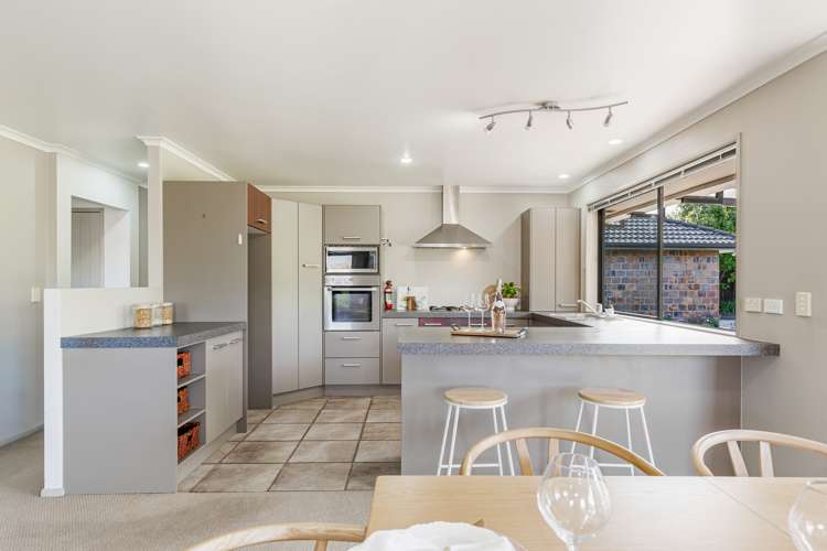 10 Grassfield Place Waimauku_19