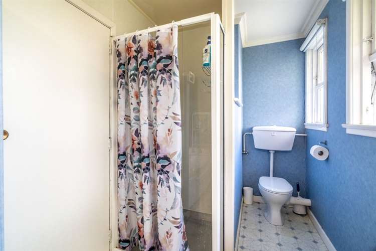 63 Louisa Street Gladstone_14