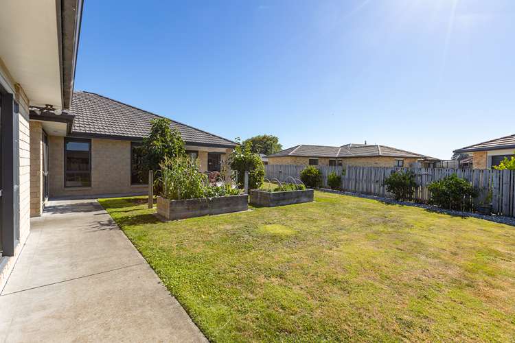 34 Armstrong Avenue Carterton_22