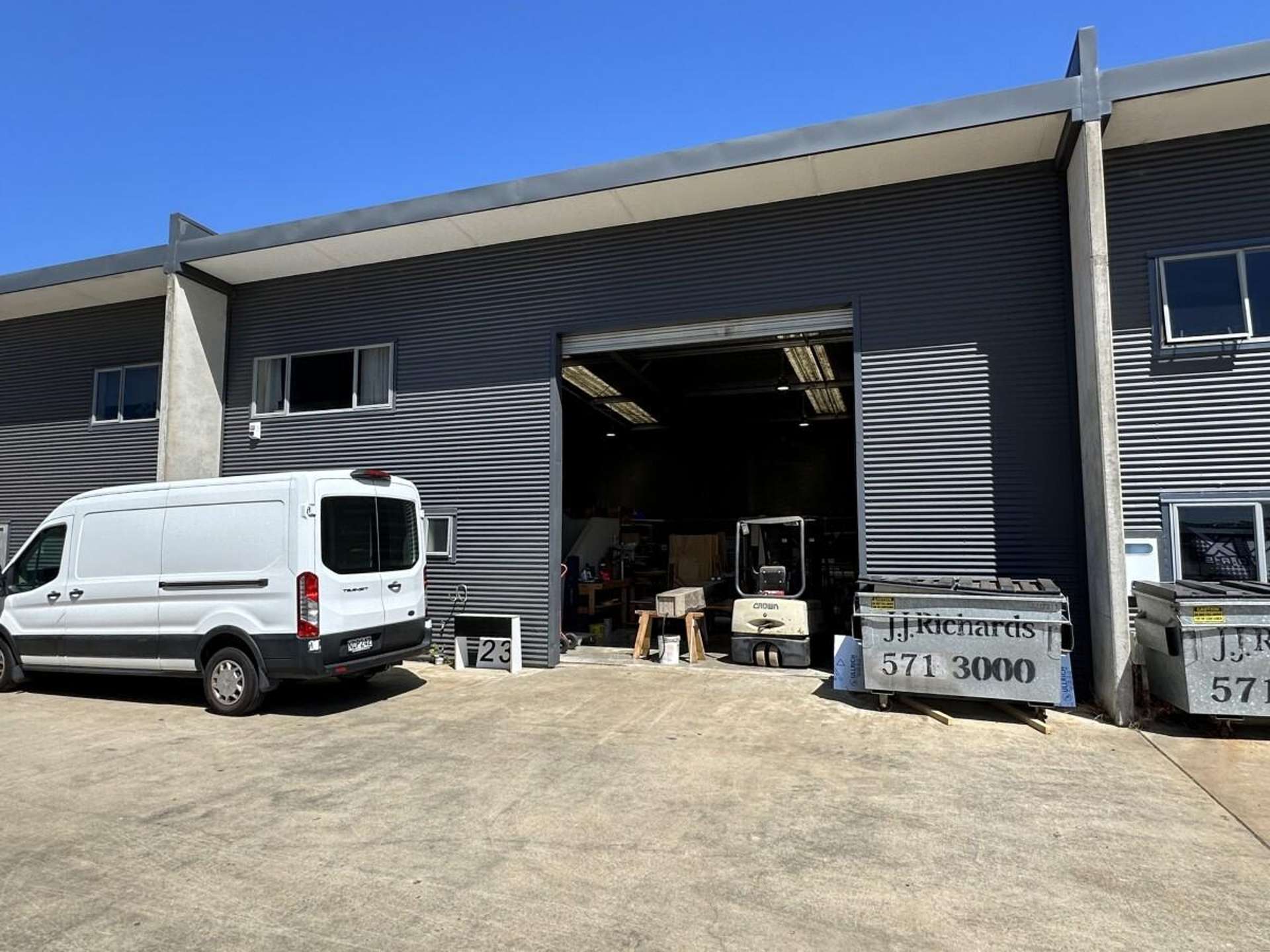 Unit 2, 23 Reynolds Place Papamoa Beach_0