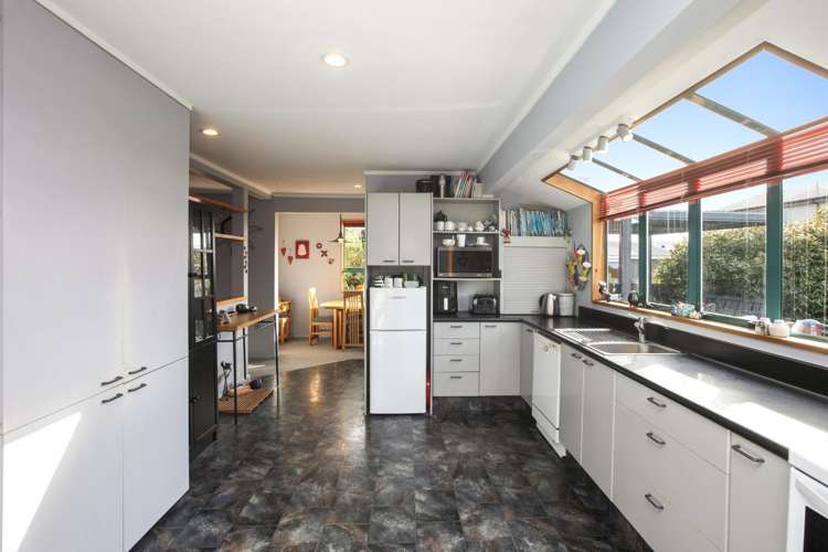 142 Harewood Road Papanui_9