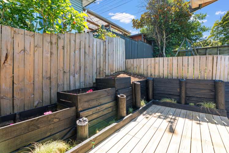 113 Vipond Road Stanmore Bay_25