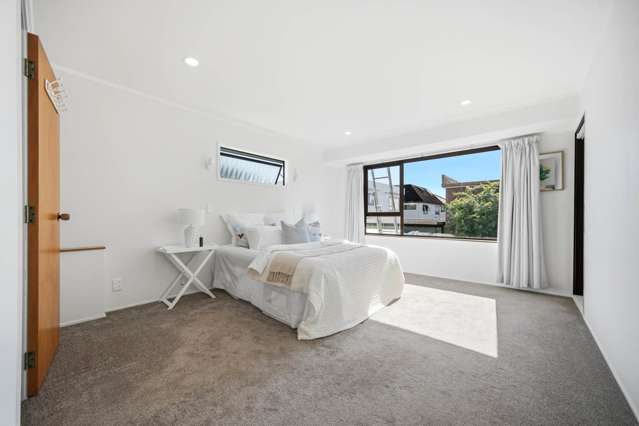 1/169 Stredwick Drive Torbay_3