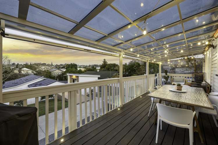 1/4 Ambler Avenue Glen Eden_13