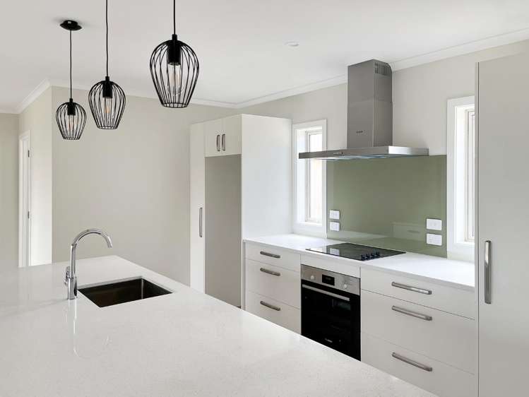 88A Racecourse Road 2124_1