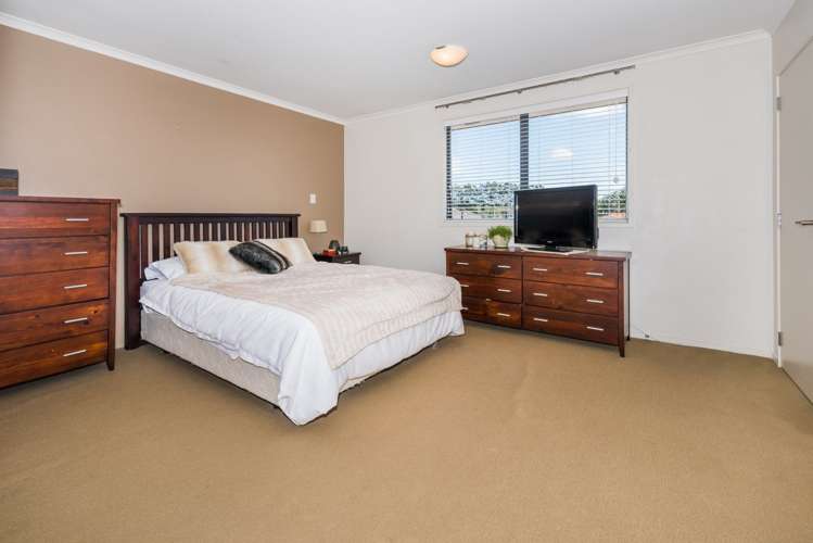 7 Ashurst Lane Greenhithe_10