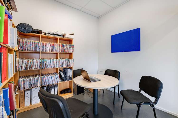 938 Whangaparaoa Road Manly_8