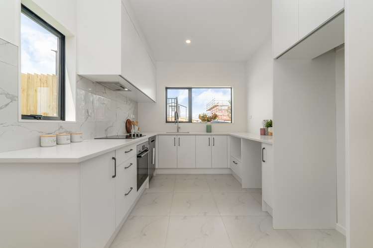 47b Crestview Rise Papakura_7