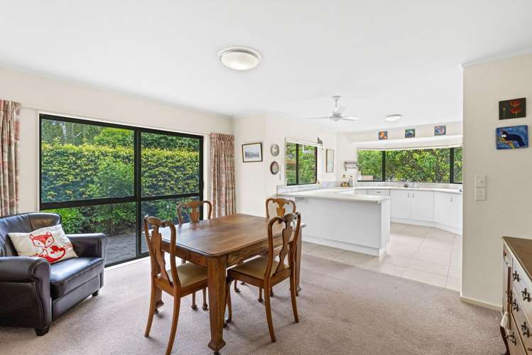36 Cranbrook Grove Waikanae_5
