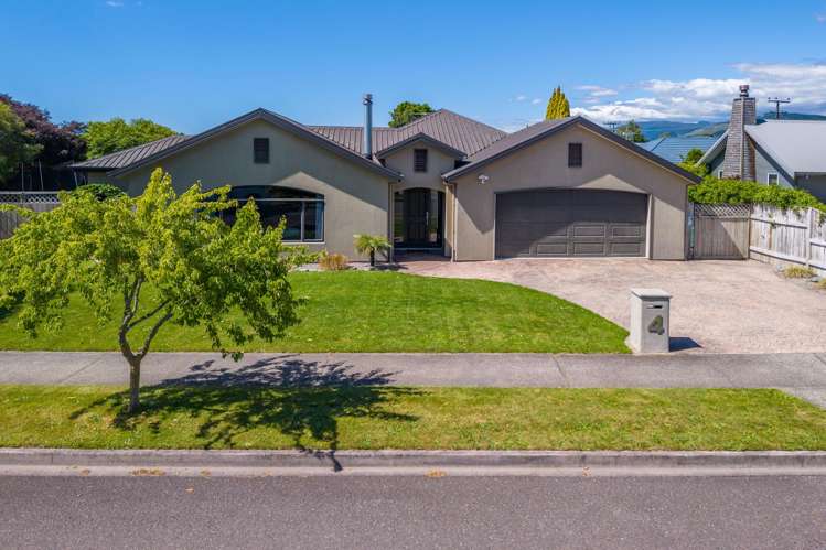 4 Hollybush Drive Brightwater_24