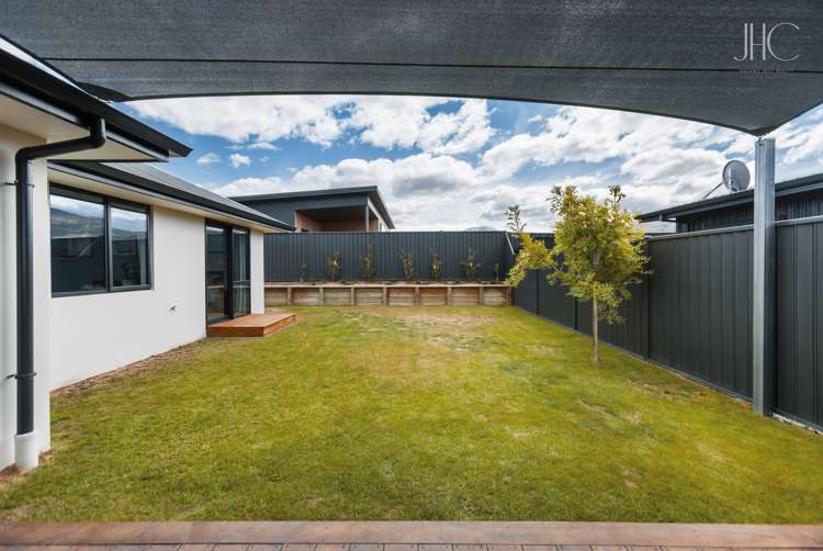 8 Searle Drive Cromwell_14