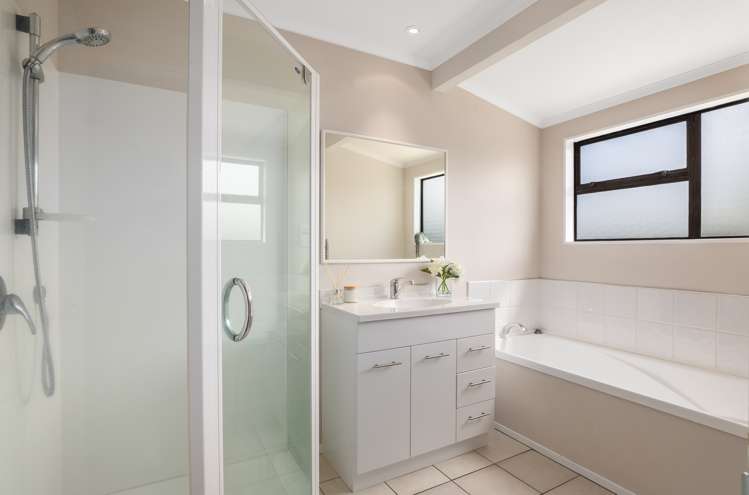 3 Donegal Grove Birchville_10