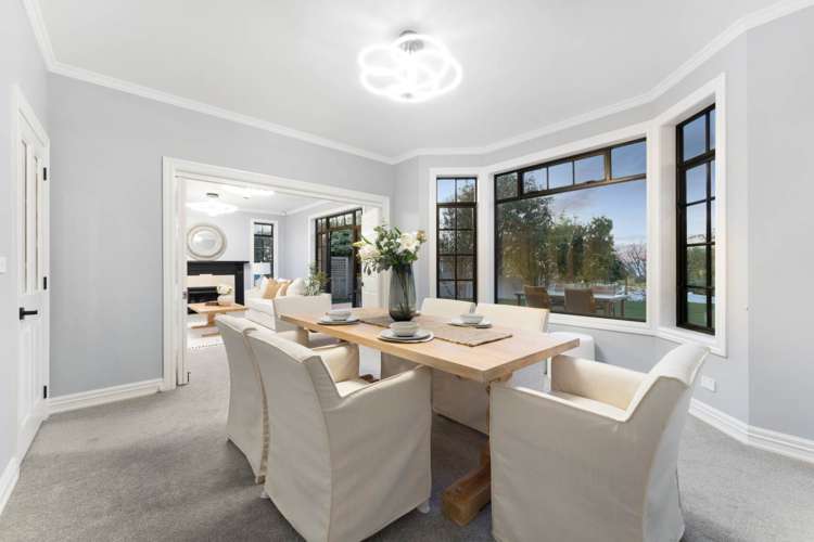 11 Almond Grove Greenhithe_9