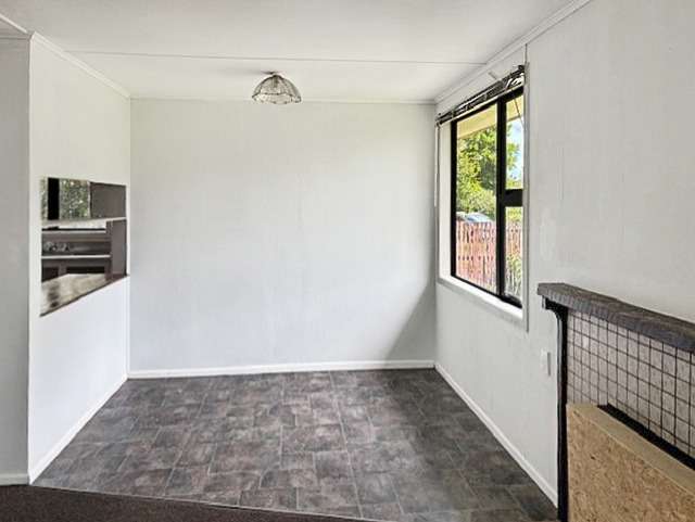 2 Saint Andrews Drive 11139_3