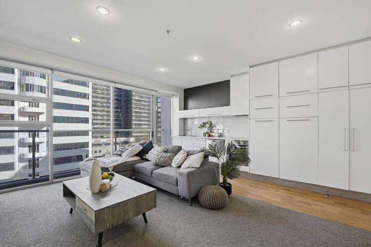 2/602 Beach Road Auckland Central_6